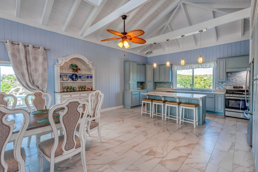 Elbow Cay, Central Abaco, The Bahamas 4 - 16711963