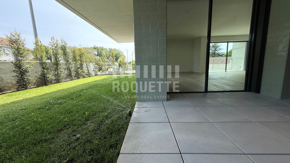 Apartment in Lordelo do Ouro e Massarelos, Porto District, Portugal 2 - 12449707