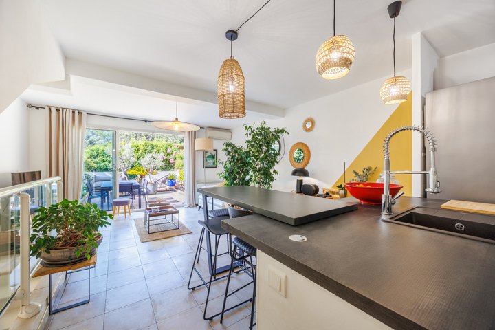 Appartamento a Cassis, Provenza-Alpi-Costa Azzurra, Francia 1 - 16705454