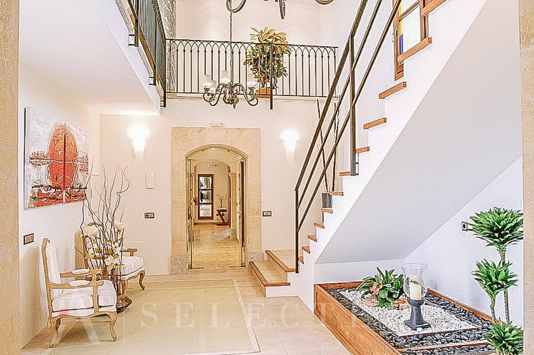 Chalet in Sineu, Balearic Islands, Spain 4 - 10696557