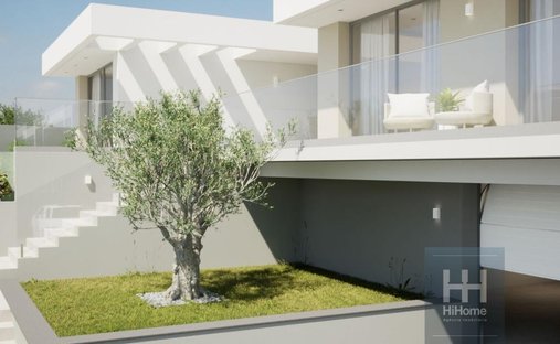 House in Arco da Calheta, Madeira, Portugal 1