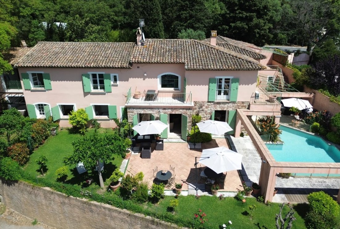 House in Grimaud, Provence-Alpes-Côte d'Azur, France 1 - 16712728