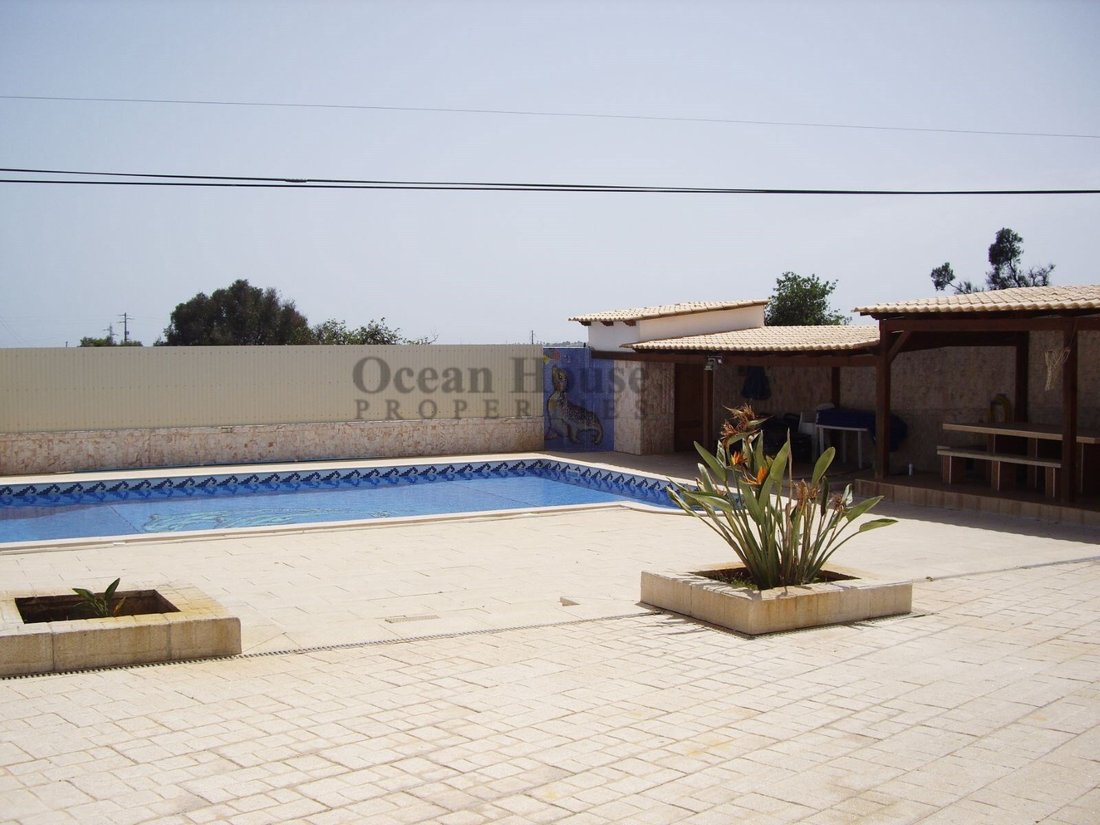 House in Olhos de Agua, Algarve, Portugal 2 - 13379432