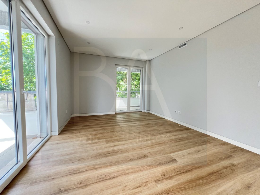 Apartment in Carcavelos e Parede, Lisbon, Portugal 4 - 14295776