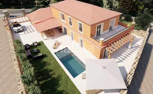 House in Turcifal, Lisbon, Portugal 1