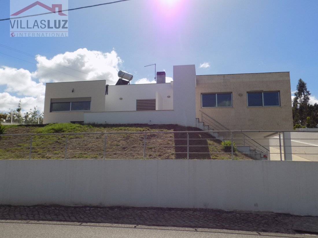 House in Nossa Senhora do Populo, Coto e Sao Gregorio, Leiria District, Portugal 1 - 14984074