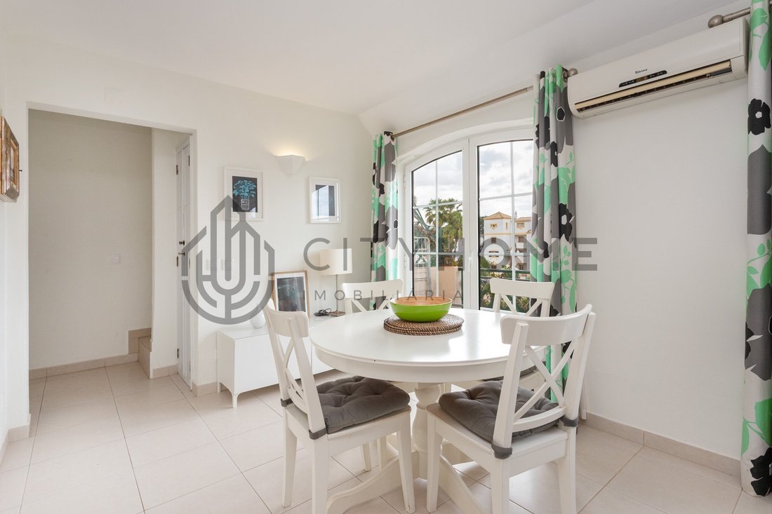 Apartment in Vilamoura, Quarteira, Algarve 1 - 15849389