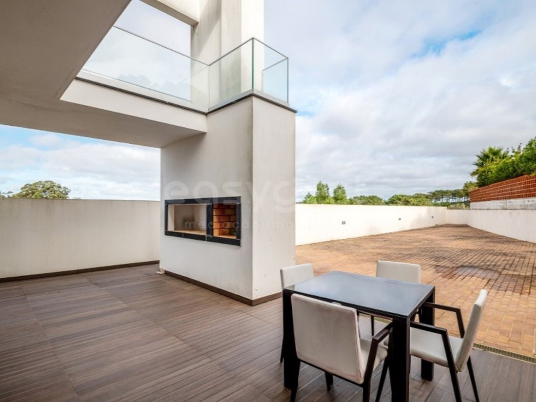 House in Nazare, Leiria District, Portugal 4 - 16678365