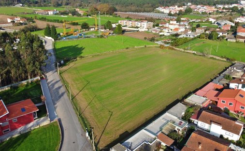 Land in Castelo da Maia, Porto District, Portugal 1