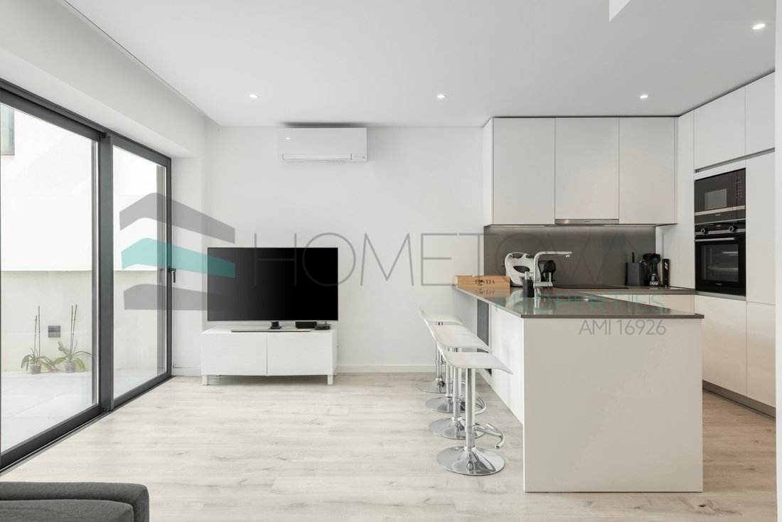 Appartamento a Quarteira, Algarve, Portogallo 3 - 15243261