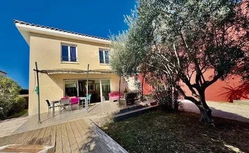 Castle for Sale in Mauguio, Occitanie, France