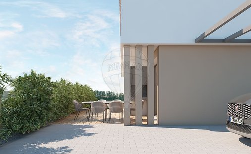 House in Sao Pedro, Lapas e Ribeira Branca, Santarem District, Portugal 1