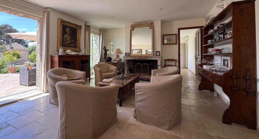 House in Grimaud, Provence-Alpes-Côte d'Azur, France 4 - 16712728