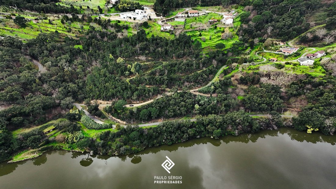 Land in Penhalonga e Pacos de Gaiolo, Porto District, Portugal 1 - 15262315