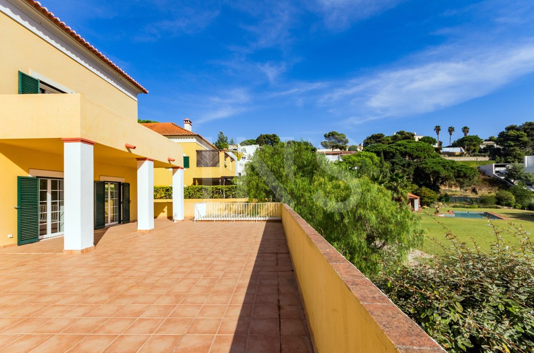 Apartment in Estoril, Cascais e Estoril, Lisbon 2 - 12991241