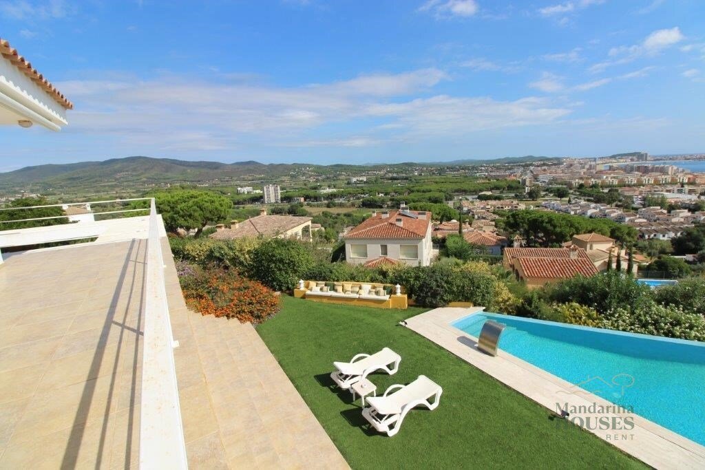 House in Girona, Catalonia, Spain 5 - 10696082