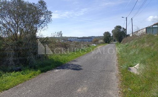 Land in Almargem do Bispo, Lisbon, Portugal 1