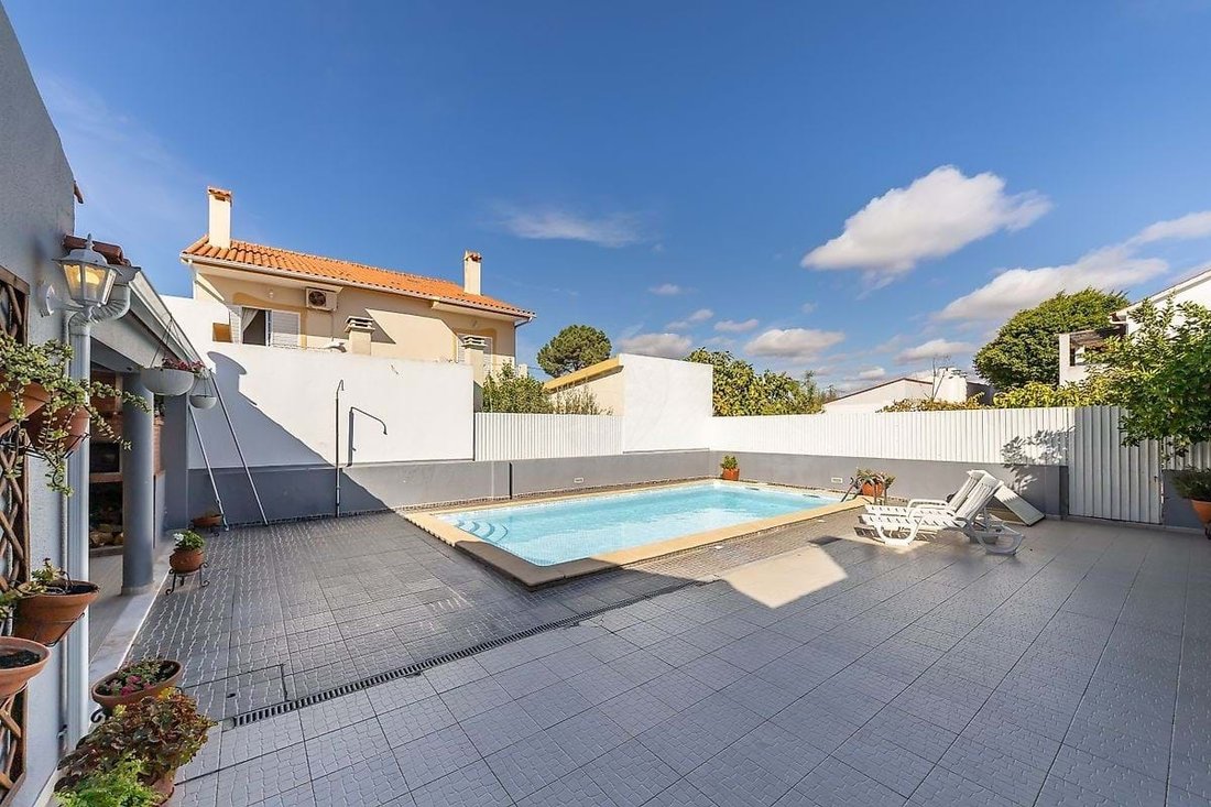 Villa in Quinta do Conde, Setubal, Portugal 2 - 16538423