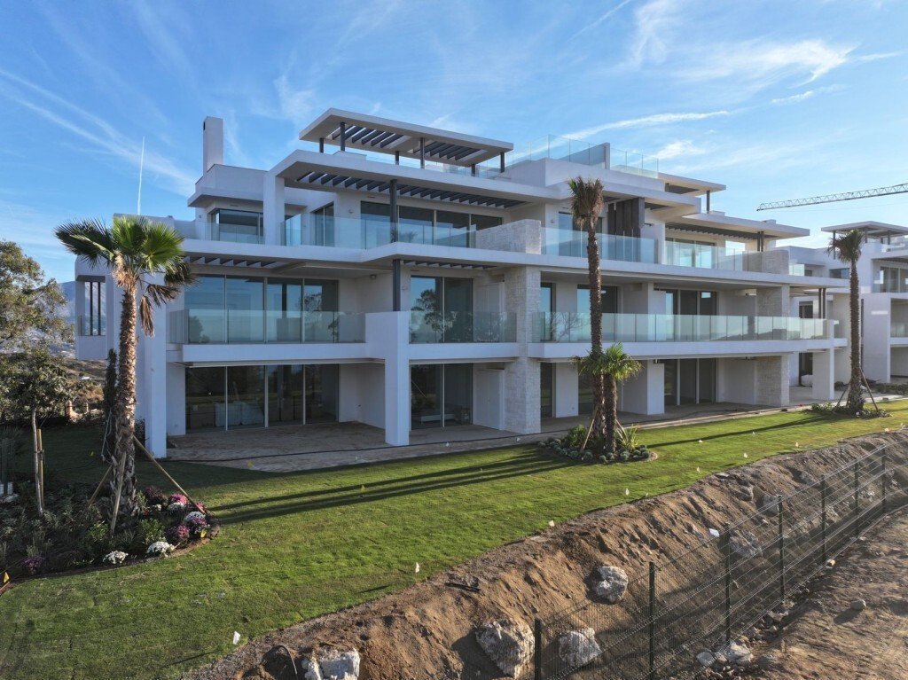 Apartment in Elviria-Cabopino, Marbella, Spain 2 - 15849452