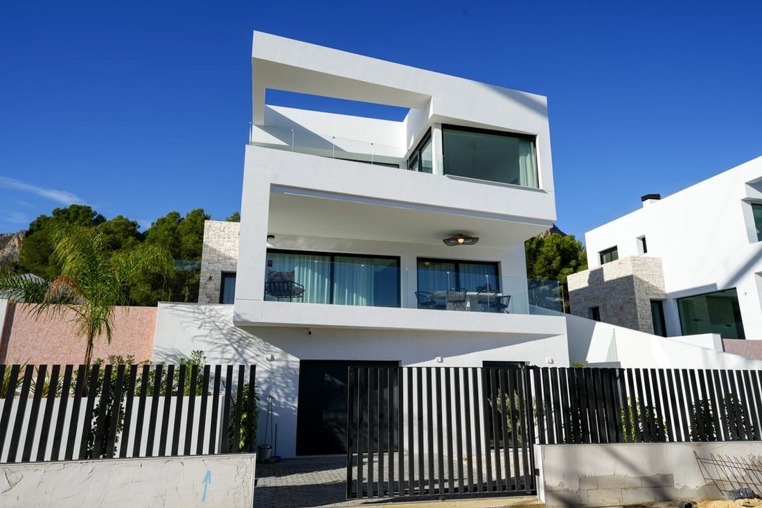 Villa in Polop, Valencian Community, Spain 1 - 15818141