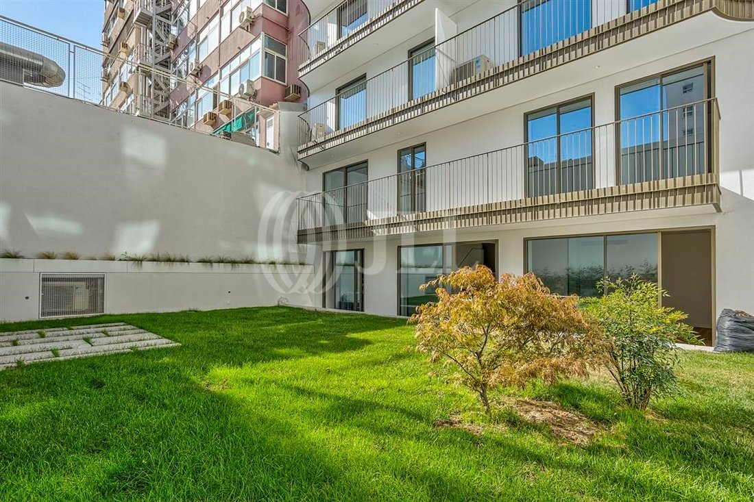 Apartment in Avenidas Novas, Lisbon, Portugal 2 - 14855017