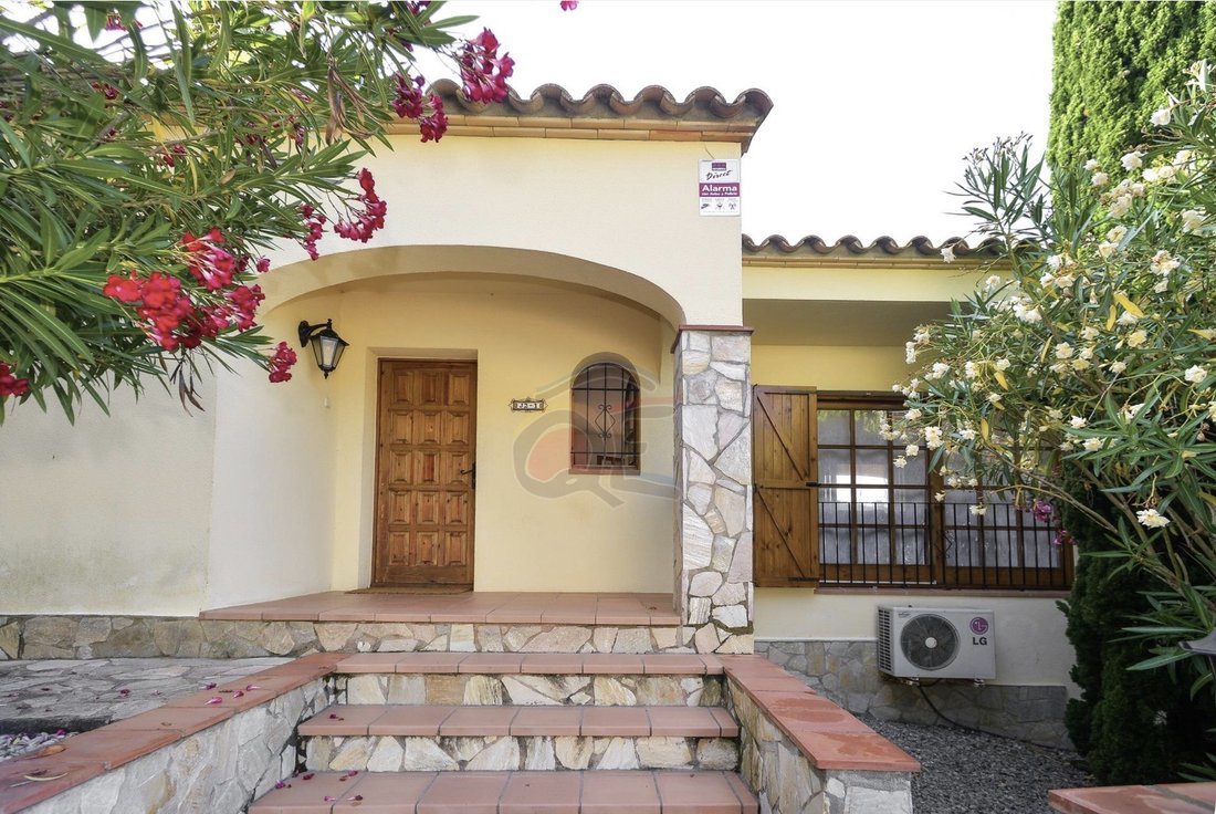 House in les Cabanyes, Catalonia, Spain 3 - 13545643