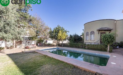 Villa en Las Gabias, Andalucía, España 1