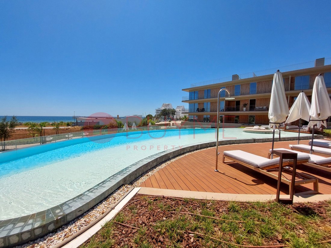 Apartment in Quarteira, Algarve, Portugal 1 - 16368688