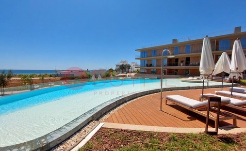 Appartamento a Quarteira, Algarve, Portogallo 1