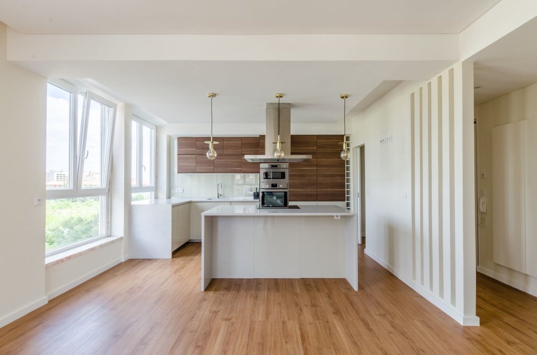 Apartment in Campolide, Lisbon, Portugal 1 - 15437309