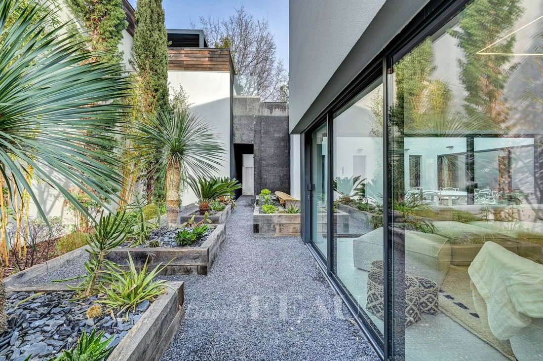 House in Comtale-Cente-Cours Mirabeau, Aix-en-Provence, France 4 - 16715609