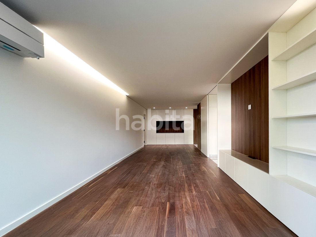 Apartment in Mafamude e Vilar do Paraiso, Porto District, Portugal 5 - 15215123