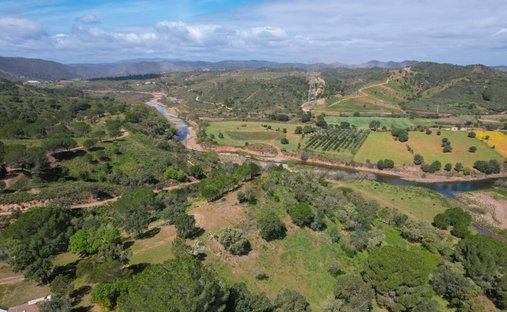 Land in Sao Bartolomeu de Messines, Algarve, Portugal 1