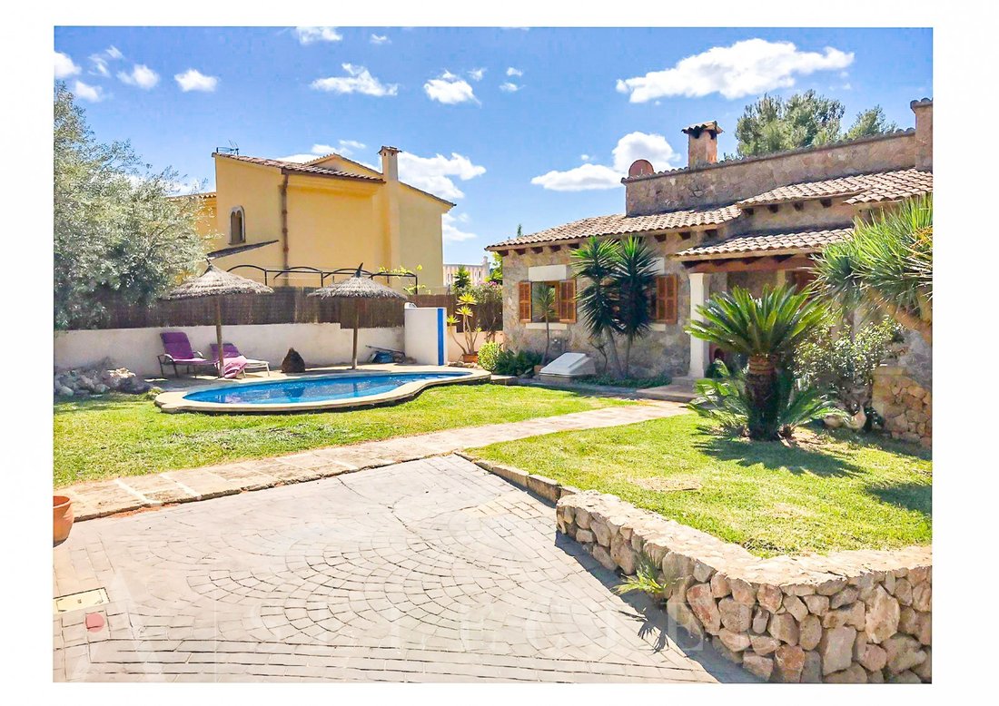 House in Costa de la Calma, Calvia, Balearic Islands 1 - 11997403