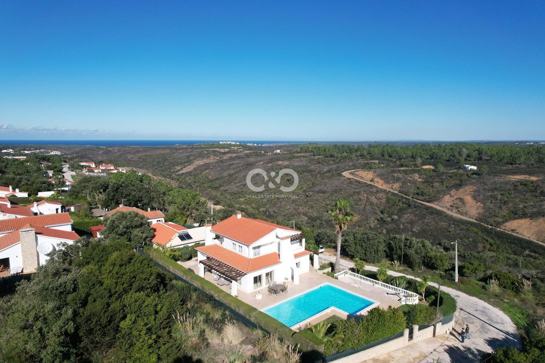 Villa in Aljezur, Algarve, Portugal 2 - 16321149