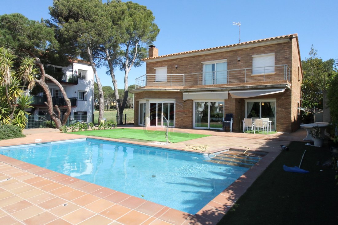 Villa in Palamos, Catalonia, Spain 2 - 14134669