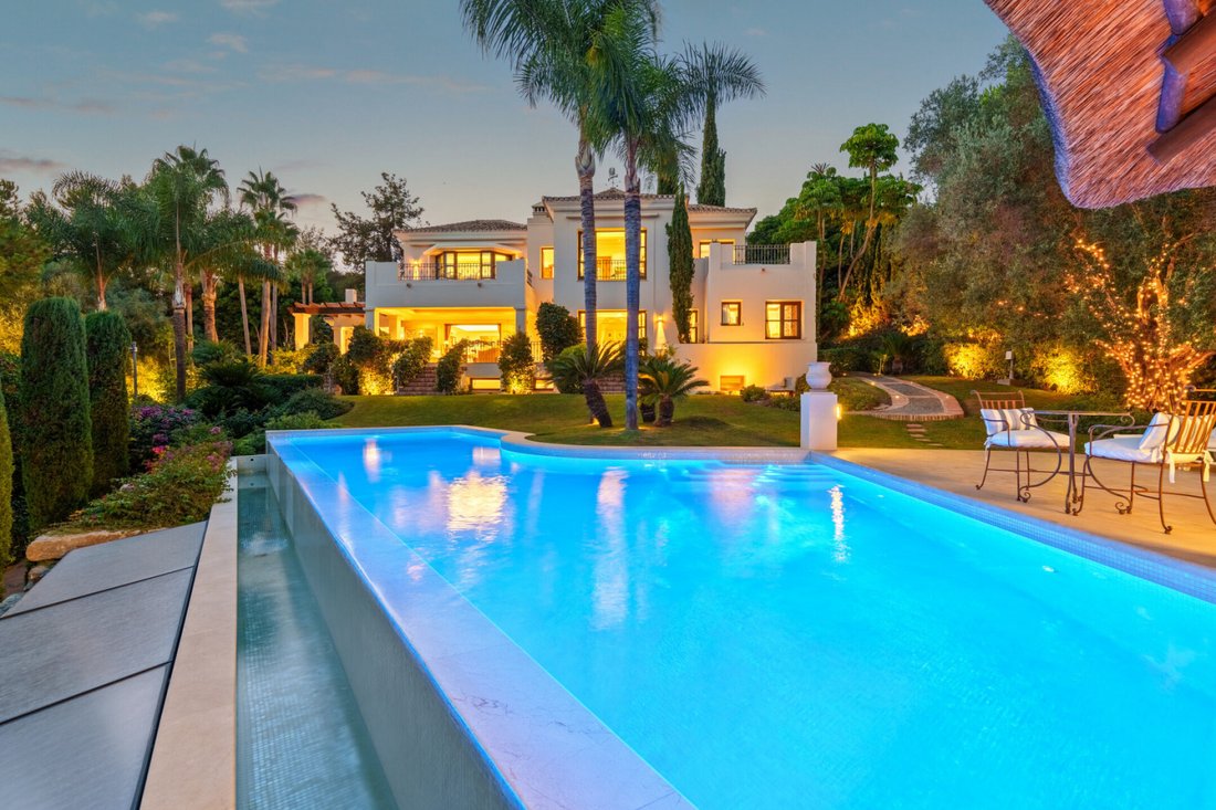 Villa in Marbella, Andalusia, Spain 2 - 16715457