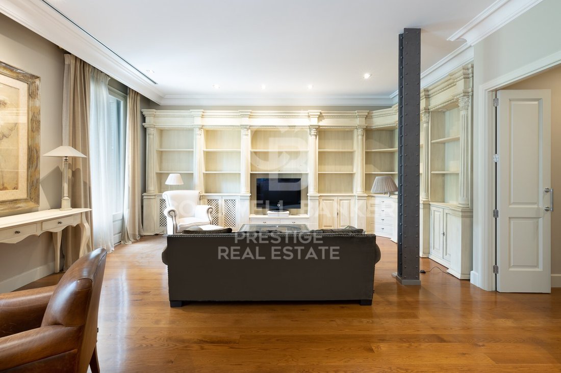 Apartment in Eixample, Barcelona, Spain 1 - 14587435