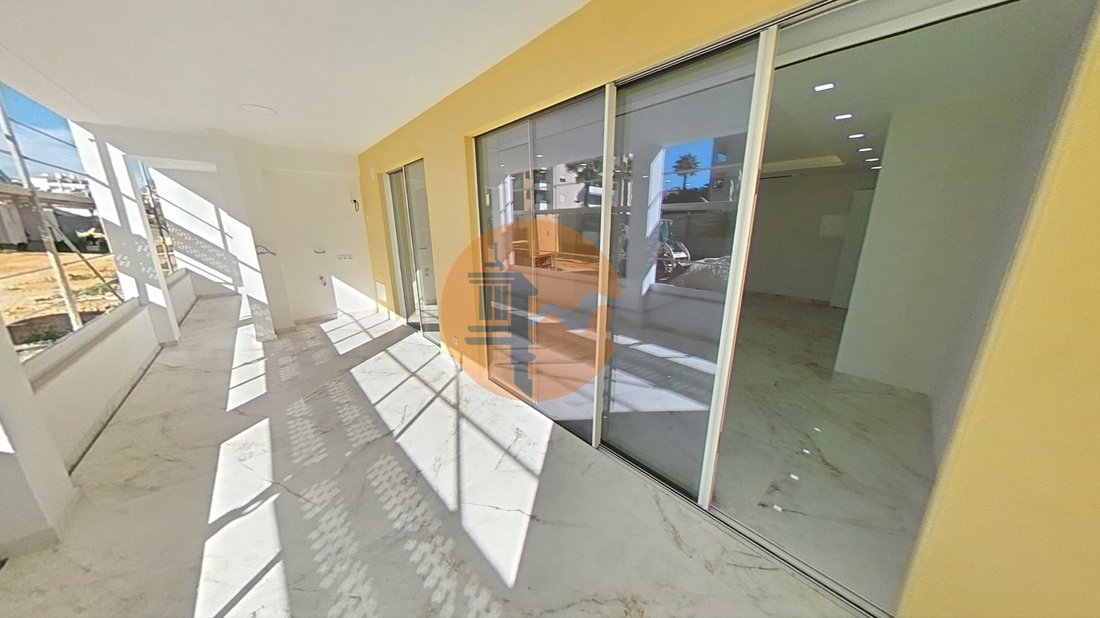 Apartment in Praia De Porto Mós, Sao Goncalo de Lagos, Algarve 2 - 15882357