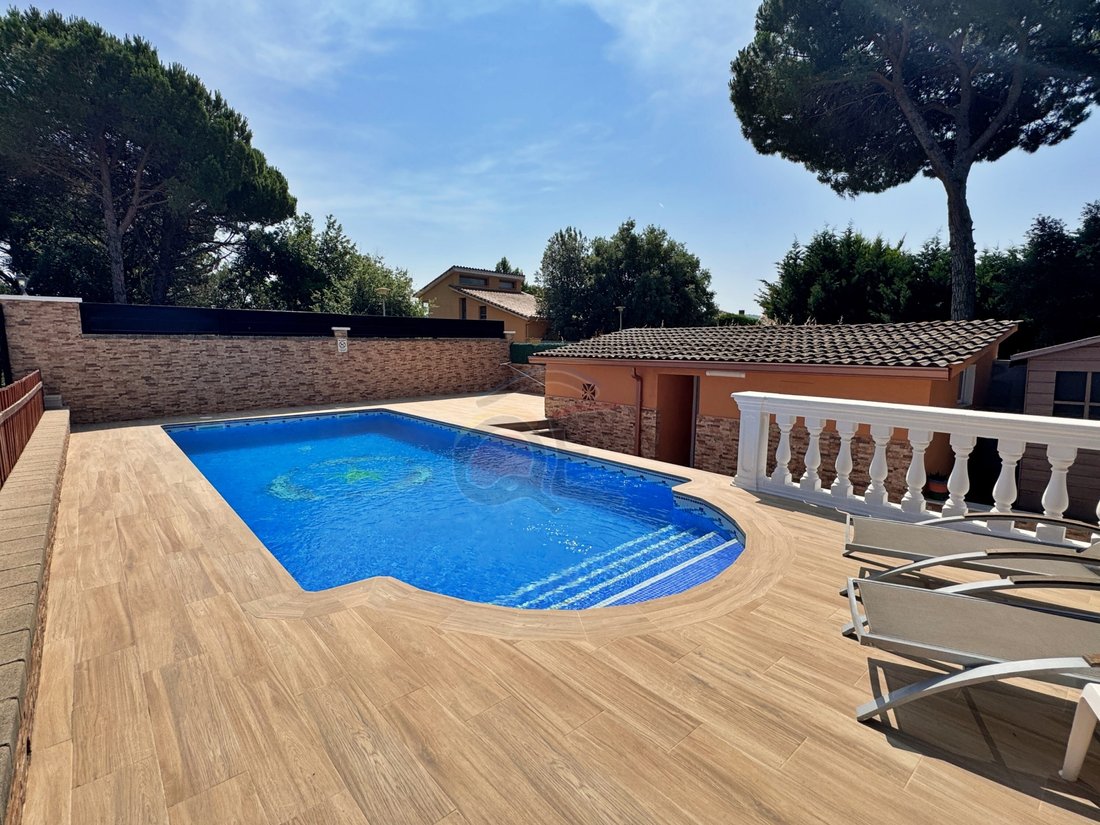 House in Vidreres, Catalonia, Spain 3 - 15828247