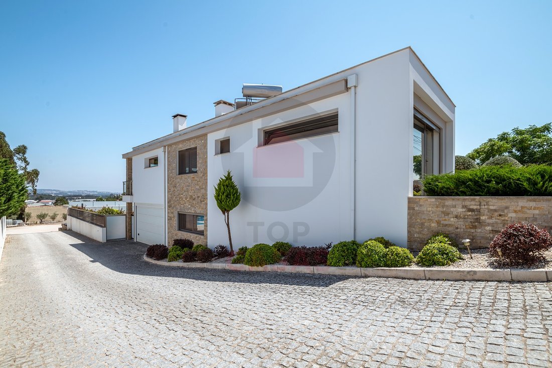 House in Nadadouro, Leiria District, Portugal 3 - 15979137