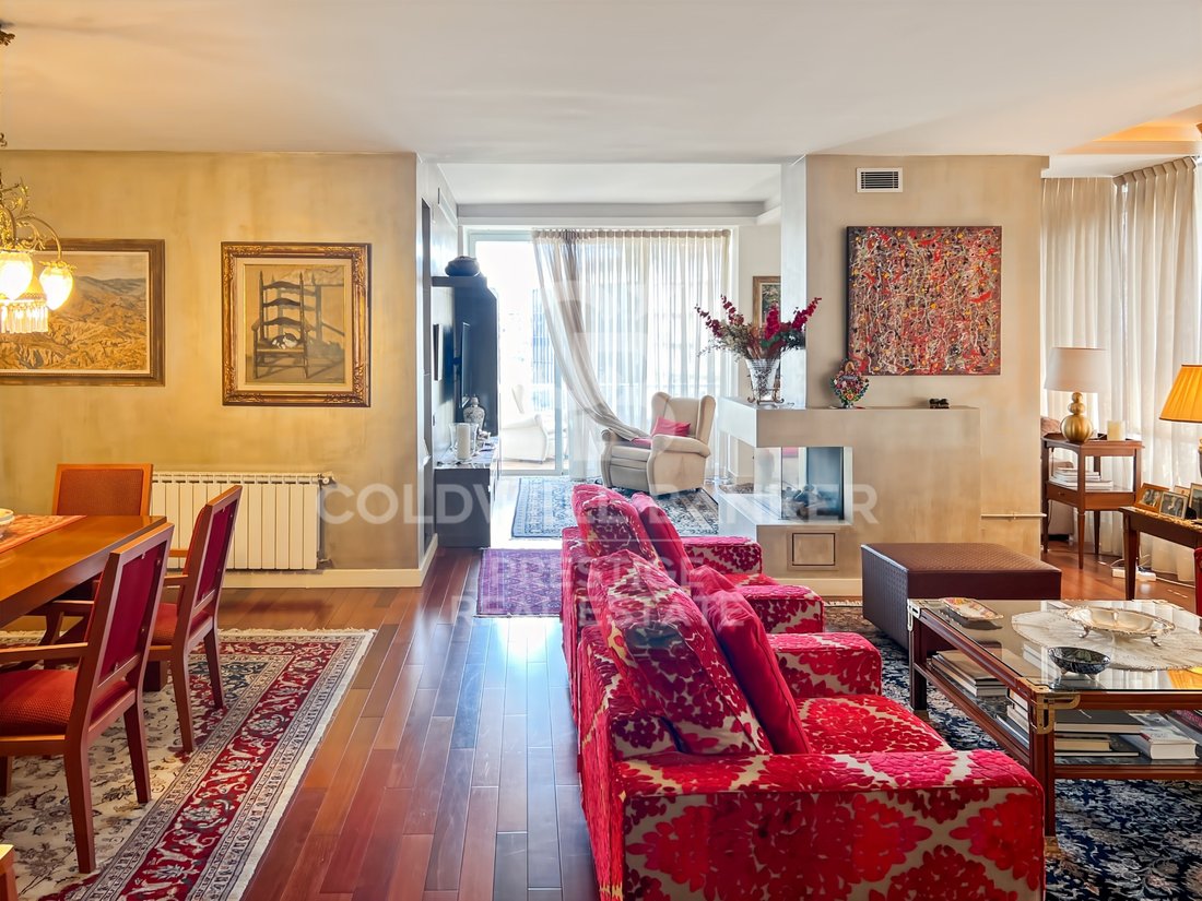 Apartment in Sarrià-Sant Gervasi, Barcelona, Spain 1 - 15997304