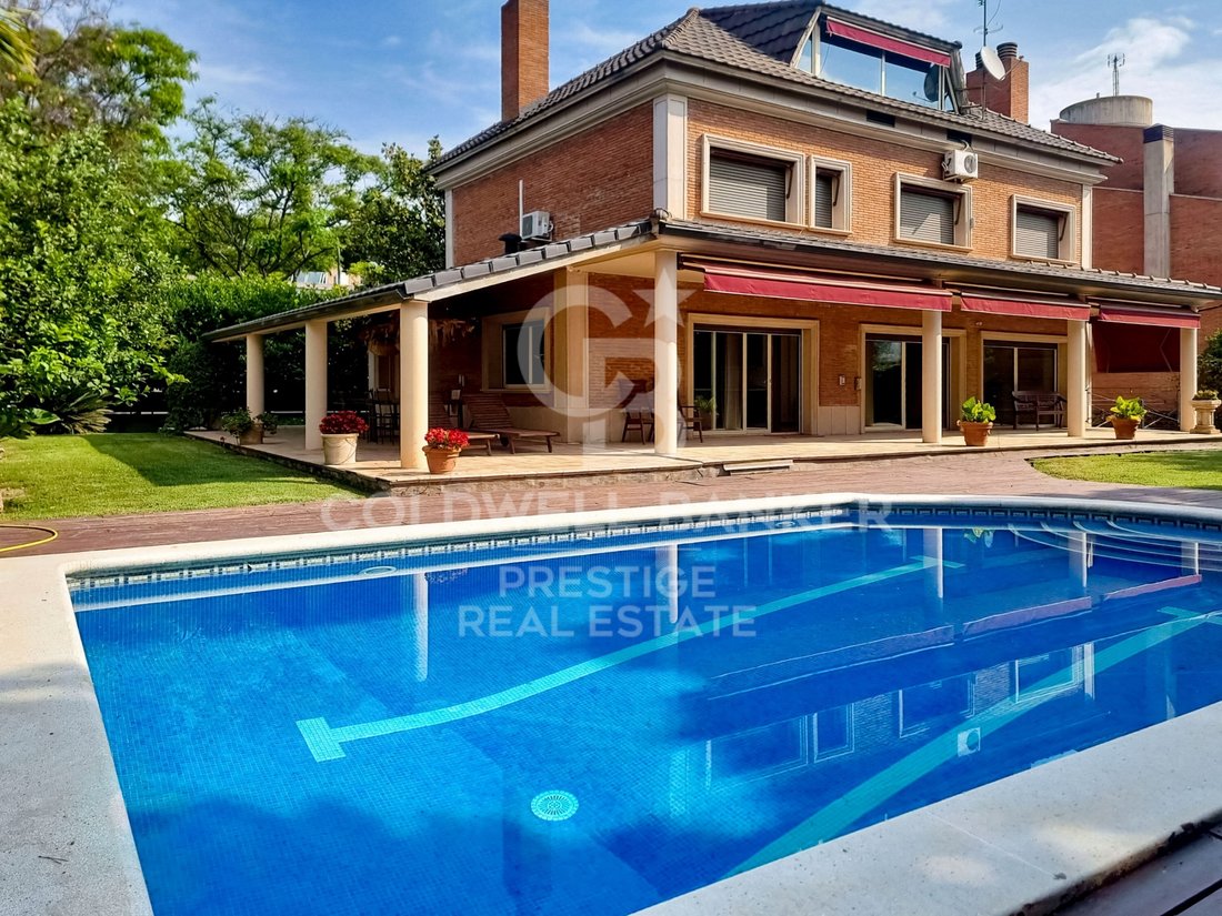 House in Esplugues de Llobregat, Catalonia, Spain 1 - 14909739