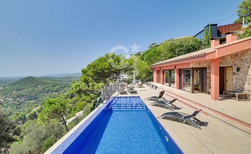 Country House in Begur, Catalonia, Spain 1