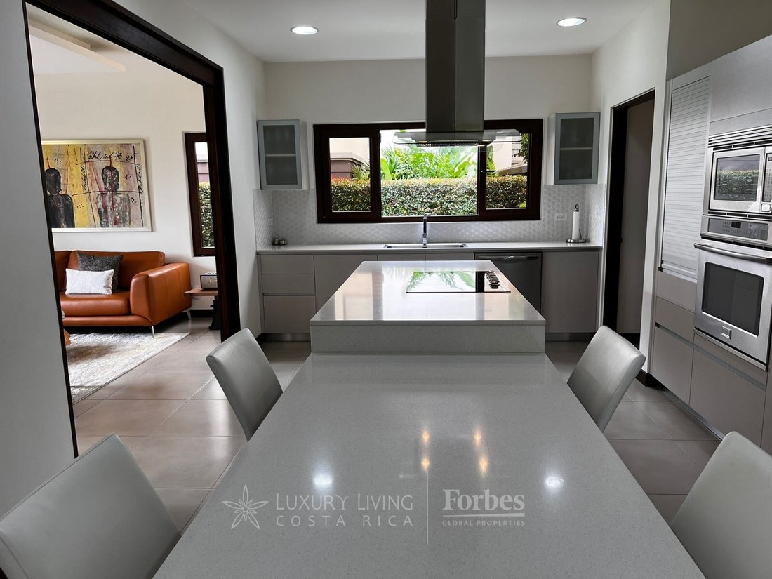 Condo in Piedades, San José Province, Costa Rica 5 - 13677985