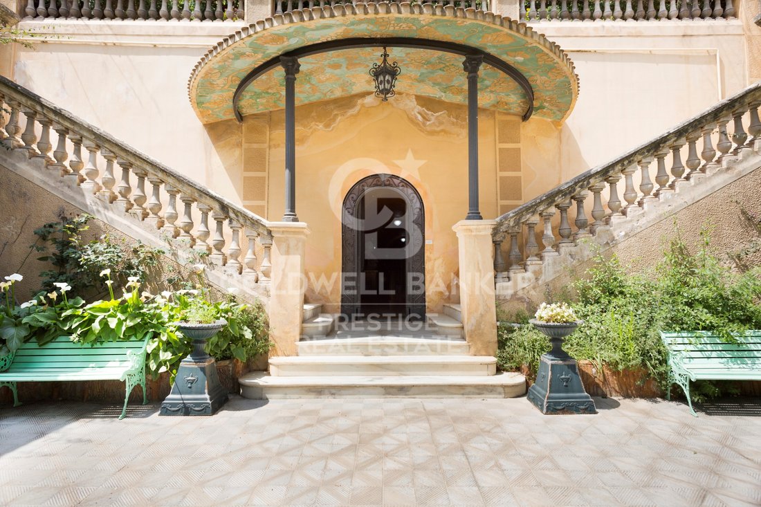 Chateau in Sarrià-Sant Gervasi, Barcelona, Spain 1 - 14587260