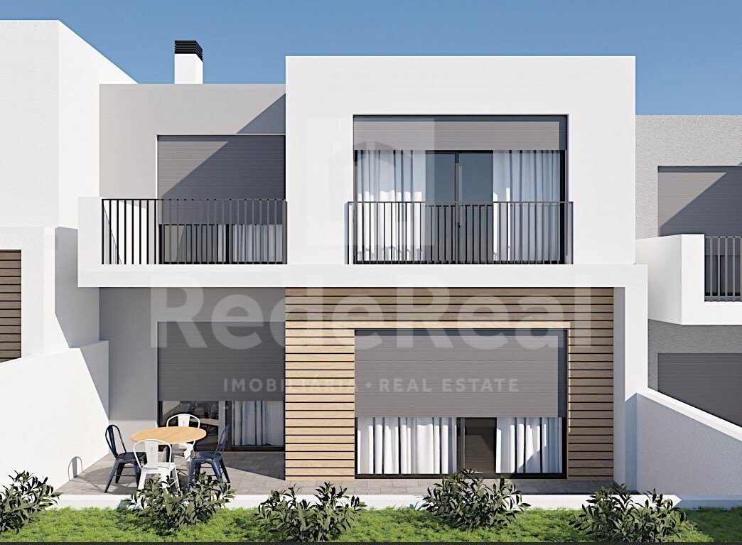 House in Armacao de Pera, Algarve, Portugal 1 - 16598332