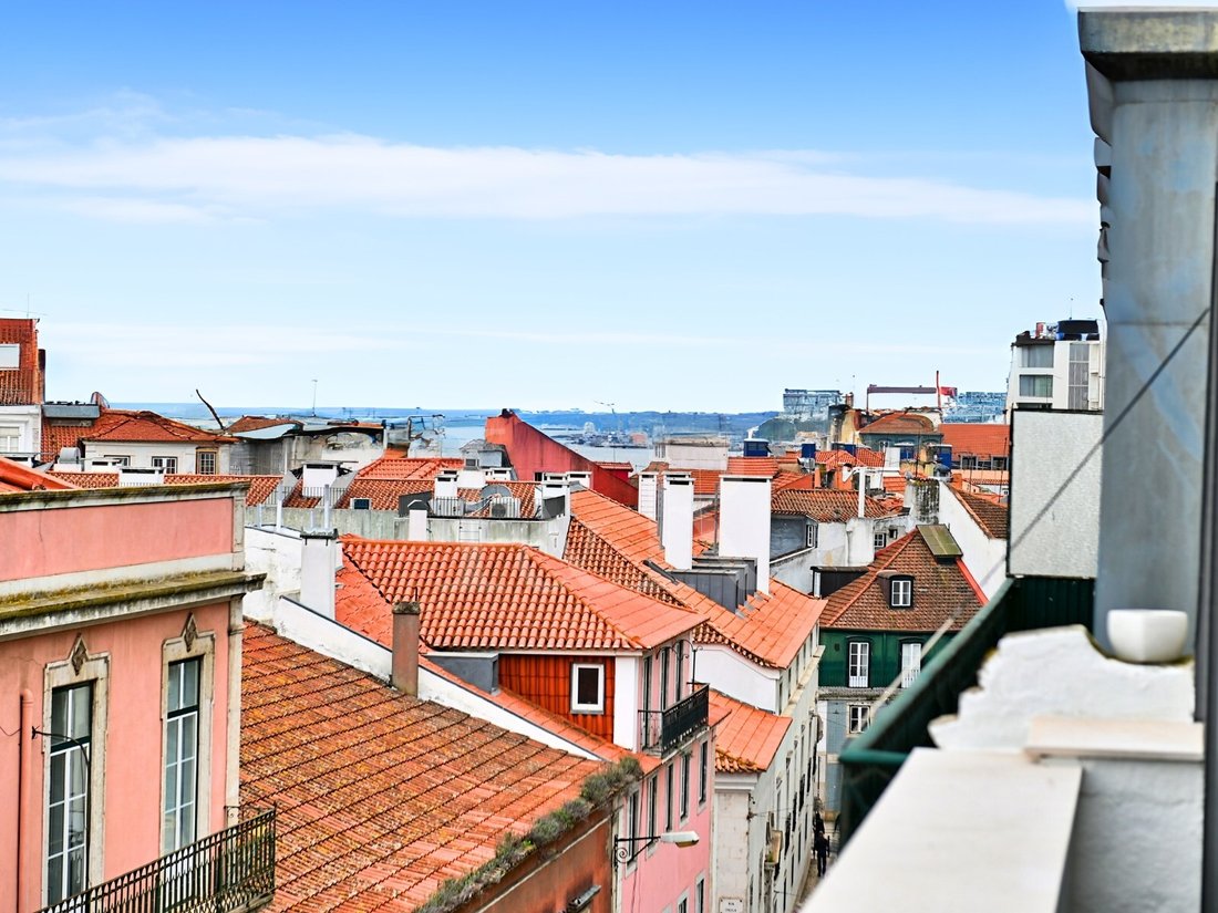 Apartment in Misericordia, Lisbon, Portugal 1 - 15290010