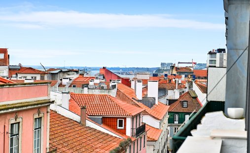 Apartment in Misericordia, Lisbon, Portugal 1