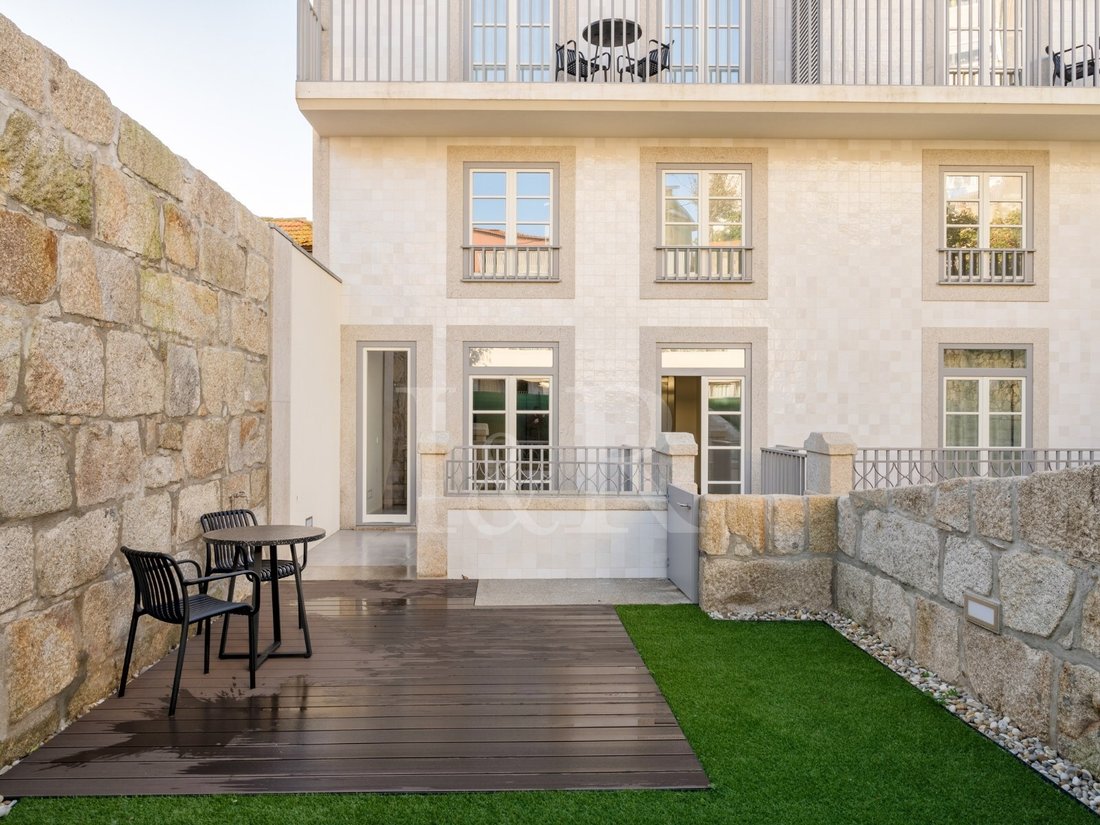Apartment in Santa Marinha e Sao Pedro da Afurada, Porto District, Portugal 1 - 14834443